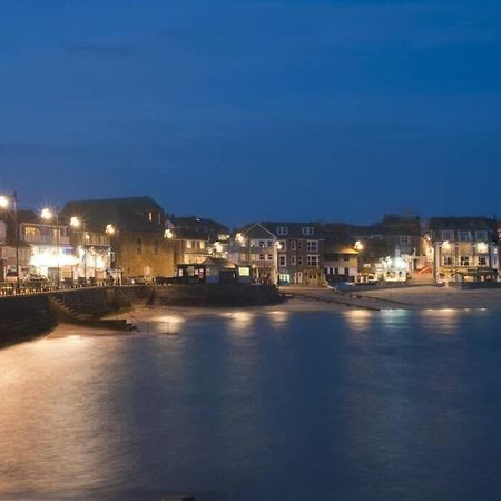 St Ives Apartment Private Parking With Garden 10 Minute Walk Into Town And Beach Exteriör bild