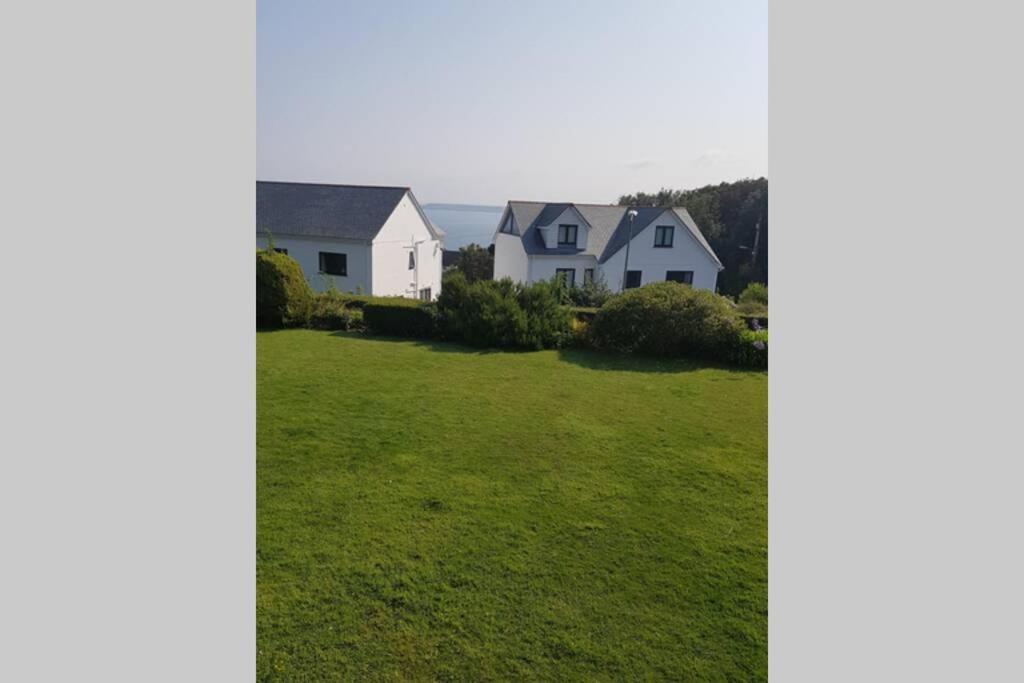 St Ives Apartment Private Parking With Garden 10 Minute Walk Into Town And Beach Exteriör bild