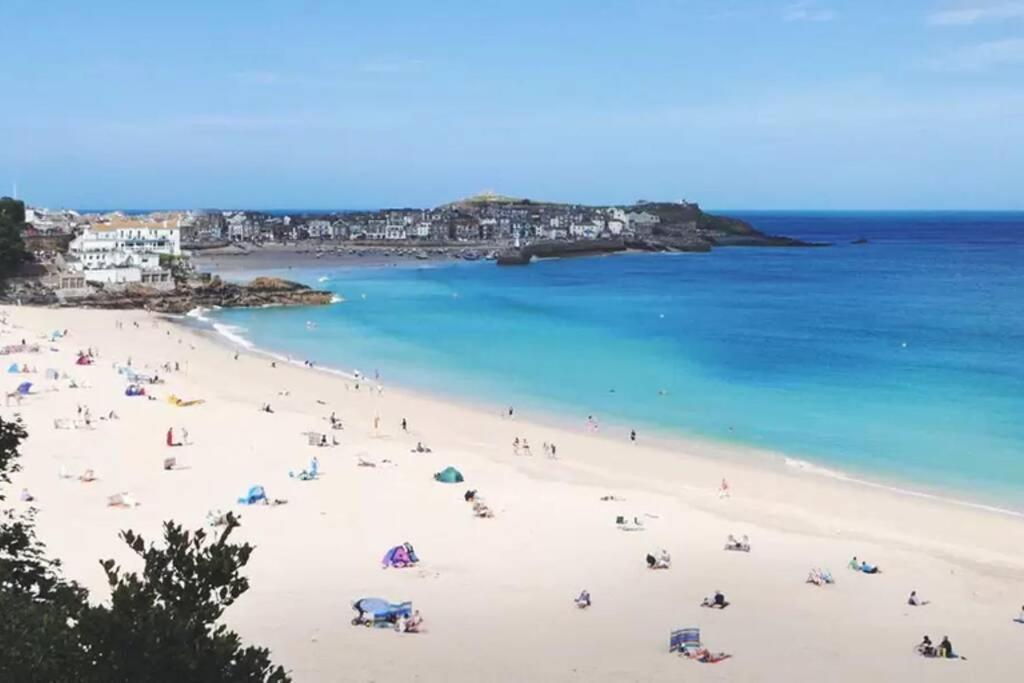 St Ives Apartment Private Parking With Garden 10 Minute Walk Into Town And Beach Exteriör bild